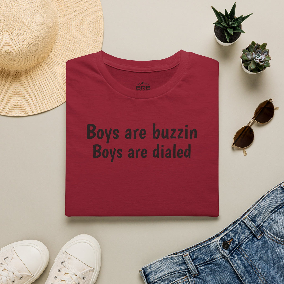 Boys are buzzin Boys are dialed T-Shirt